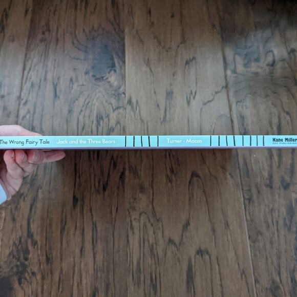 Usborne Jack and the Three Bears - Picture 2 of 4